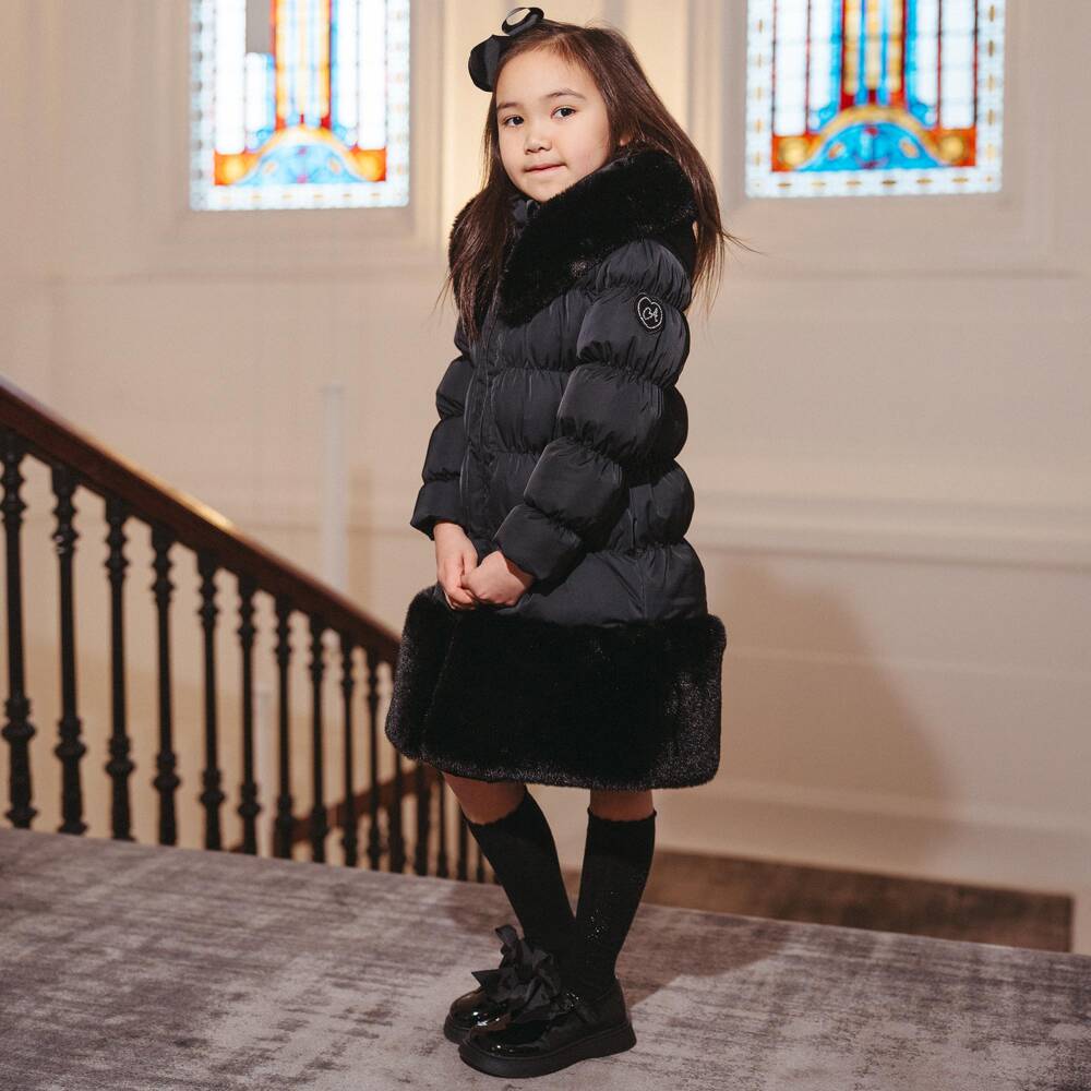 A Dee-Girls Black Hooded Puffer Coat with Faux Fur Trim | Childrensalon