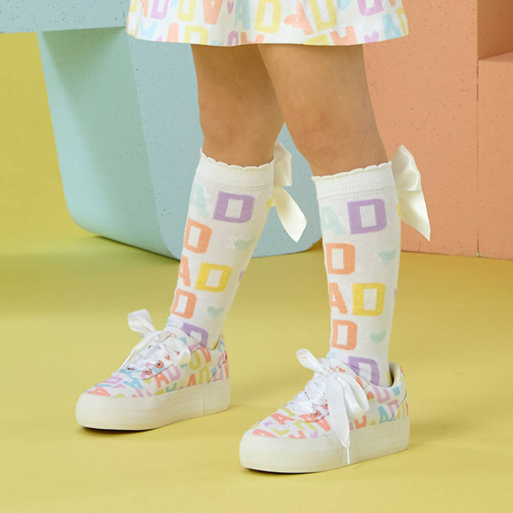 A Dee-حذاء رياضي بأربطة سميكة لون أبيض للبنات | Childrensalon