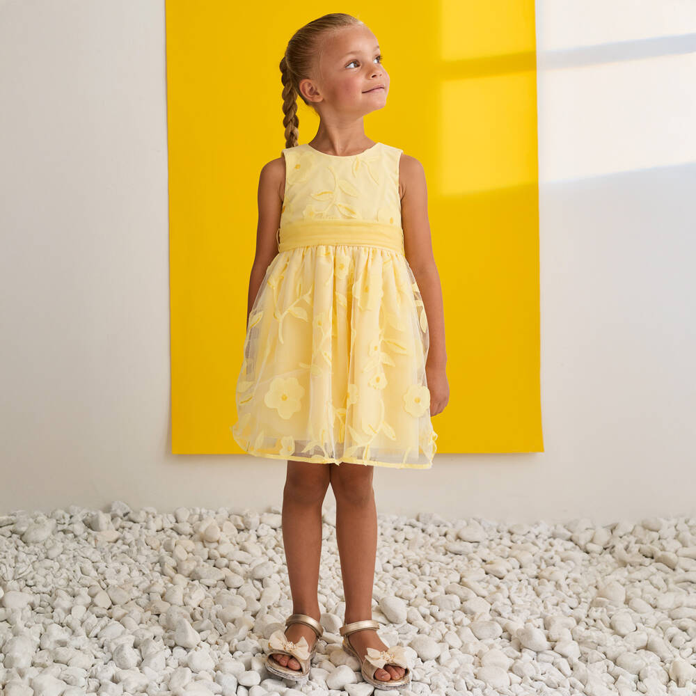Abel & Lula-Платье желтое из тюля с цветочными аппликациями с пайетками для девочек | Childrensalon