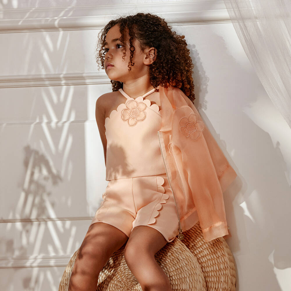 Abel & Lula-Girls Peach Scalloped Crêpe Shorts Set with Floral Appliqué | Childrensalon
