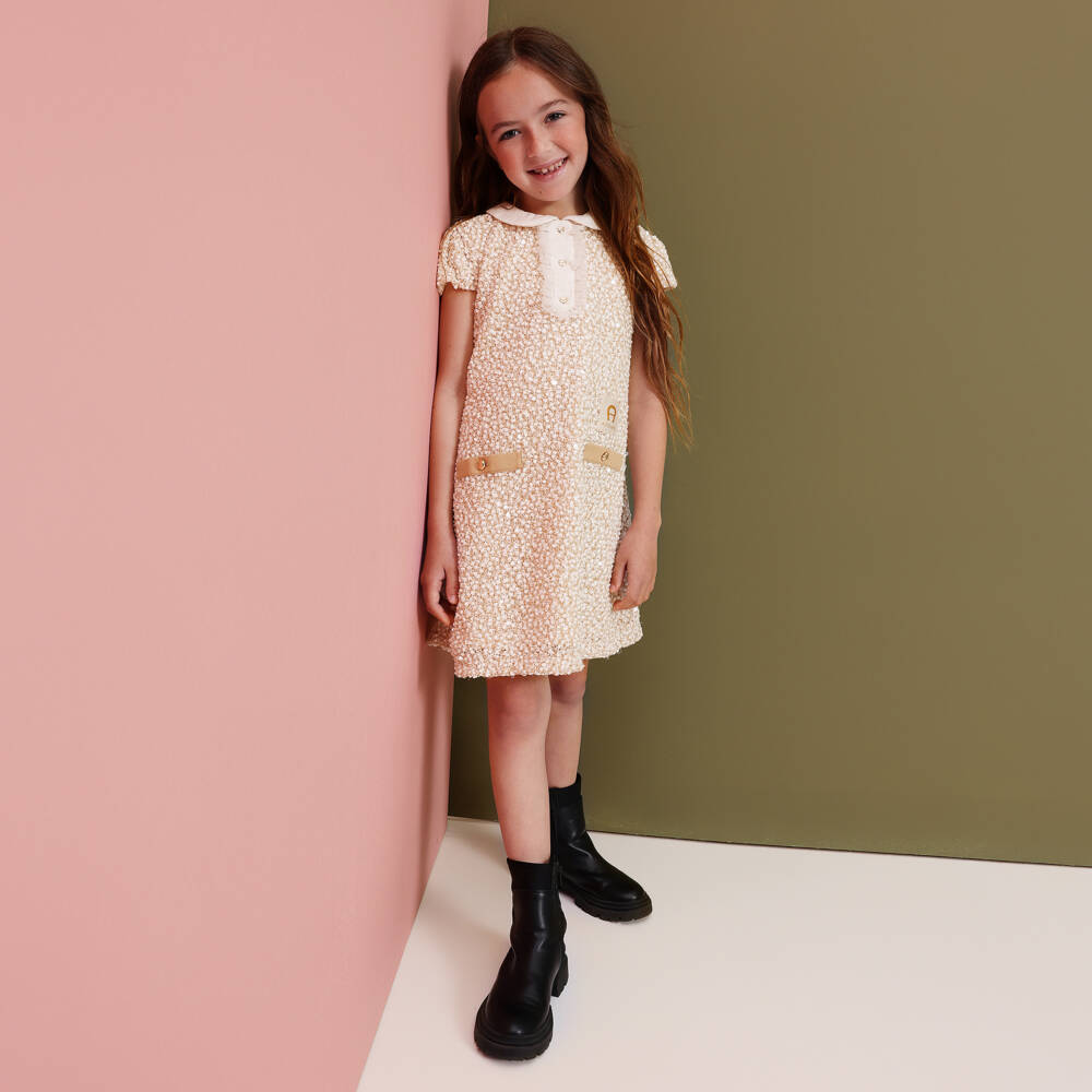 AIGNER-فستان محبوك مزين بالدانتيل والترتر لون بيج للبنات | Childrensalon