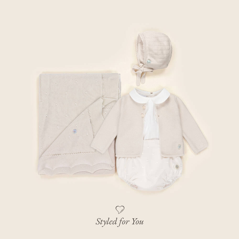 Artesanía Granlei-Baby Boys Beige Buster Suit & Cardigan Set | Childrensalon