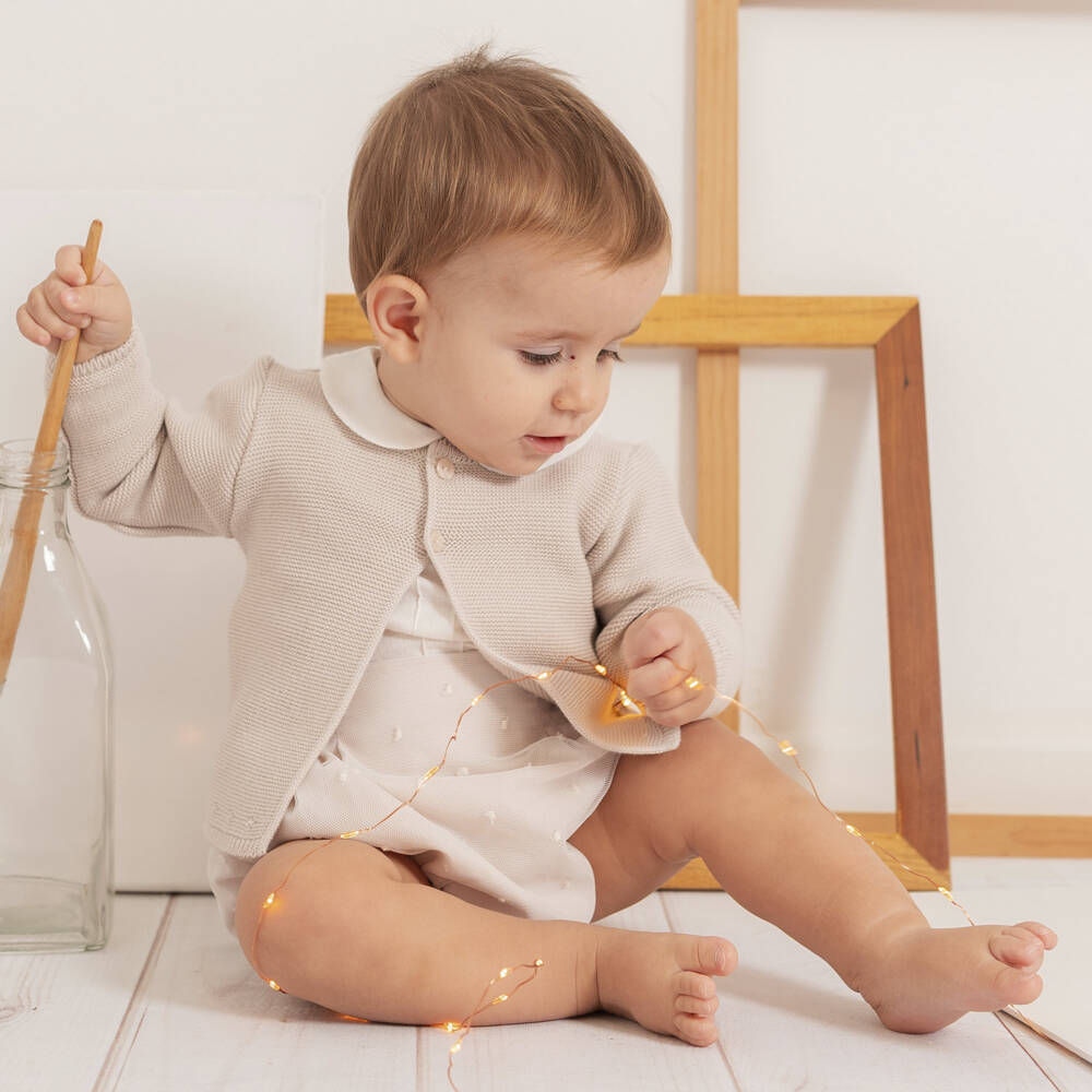 Artesanía Granlei-Baby Boys Beige Buster Suit & Cardigan Set | Childrensalon