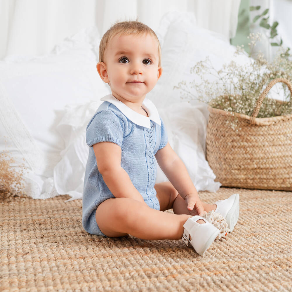 Artesanía Granlei-Baby Boys Pale Blue Knit Shortie with White Collar | Childrensalon