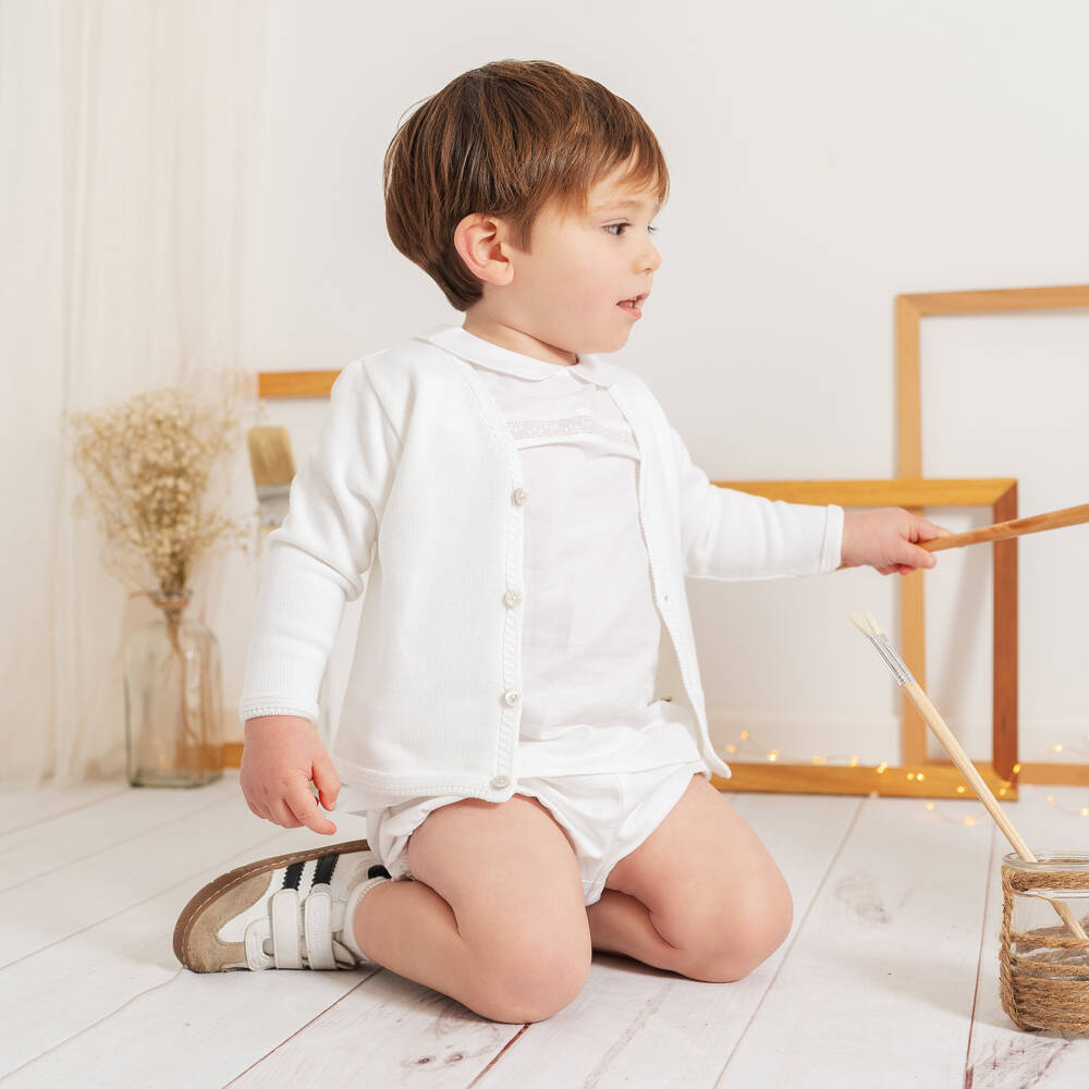 Artesanía Granlei-Baby Boys White Cardigan, Shirt & Shorts Set | Childrensalon