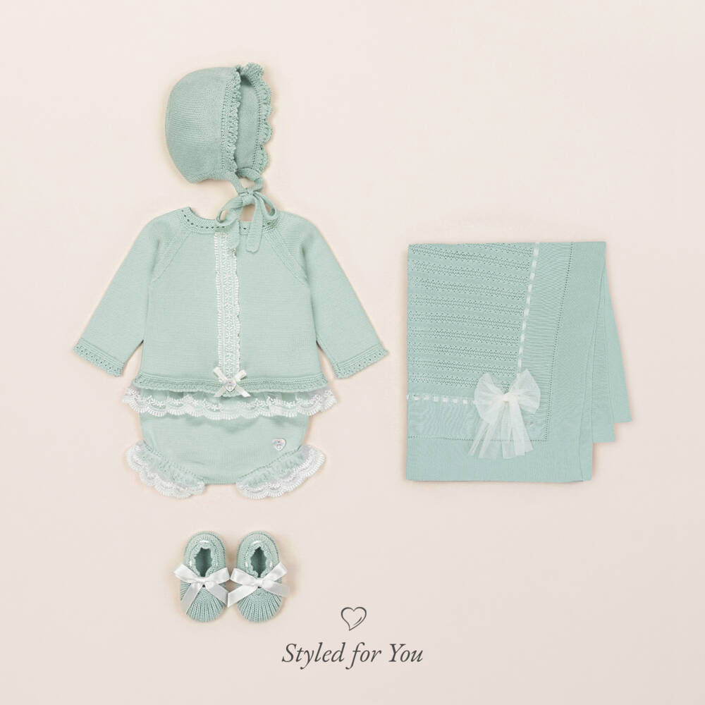 Artesanía Granlei-Baby Girls Green Knitted Shorts Set with Bonnet | Childrensalon