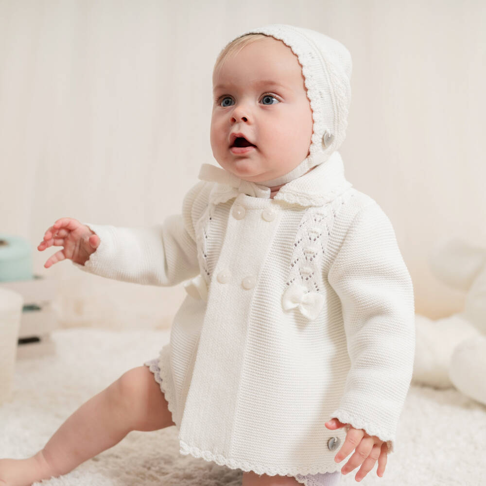 Artesanía Granlei-Baby Girls Ivory Knit Coat & Bonnet Set | Childrensalon