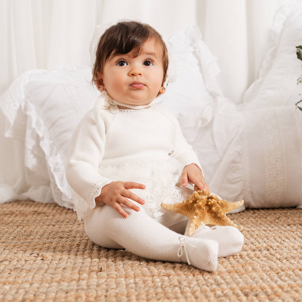 Artesanía Granlei-Baby Girls Ivory Knitted Babysuit Set | Childrensalon