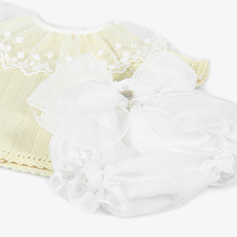 Artesanía Granlei-Baby Girls Yellow & White Shorts Set with Lace Collar | Childrensalon