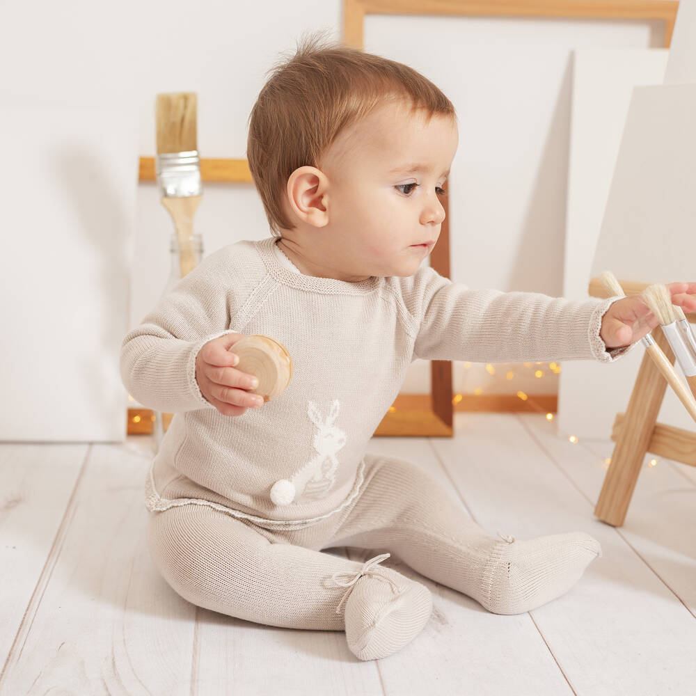 Artesanía Granlei-Beige Knitted 2 Piece Babygrow with Bunny Rabbit Motif | Childrensalon
