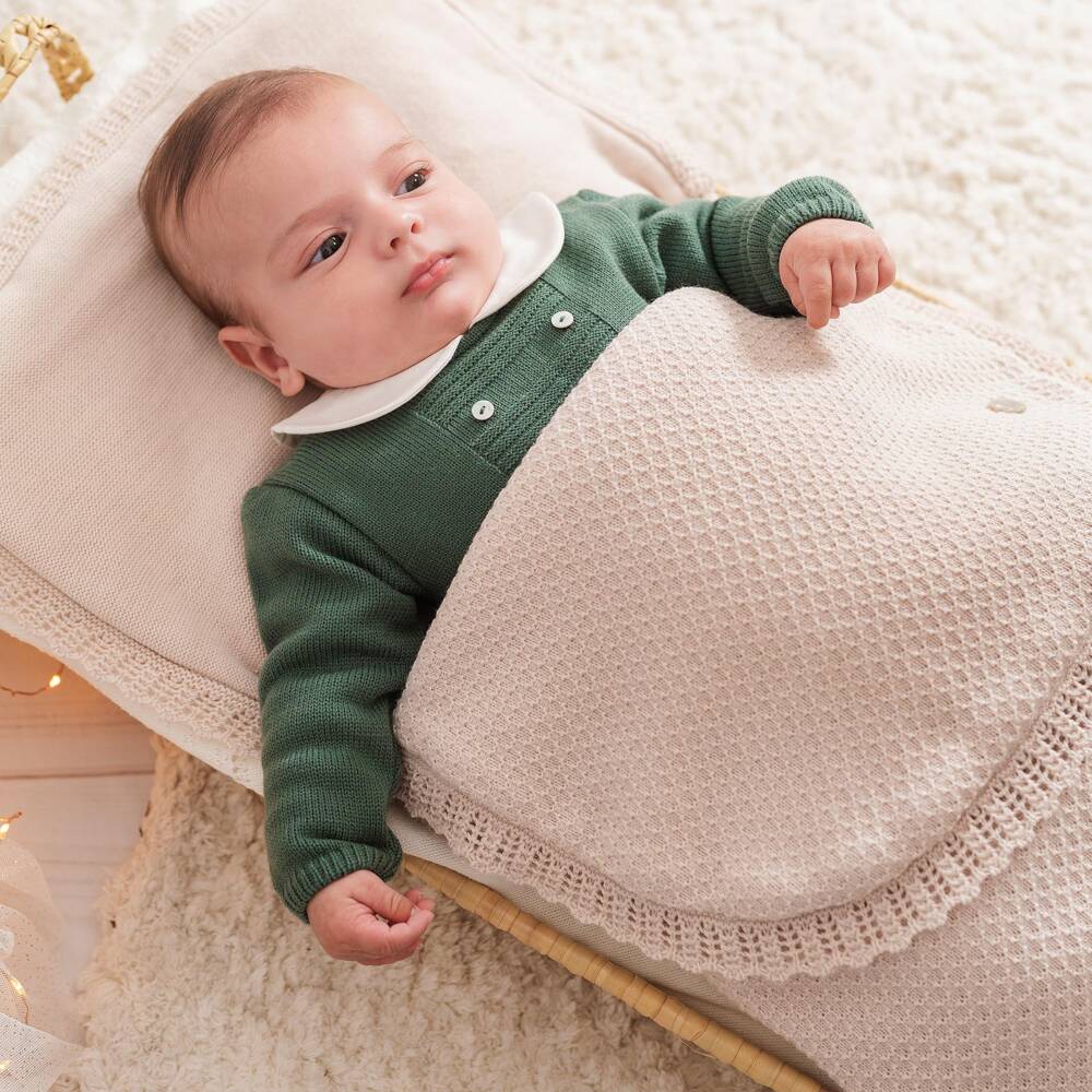 Artesanía Granlei-Beige Knitted Baby Nest with Lace Trim (71cm) | Childrensalon