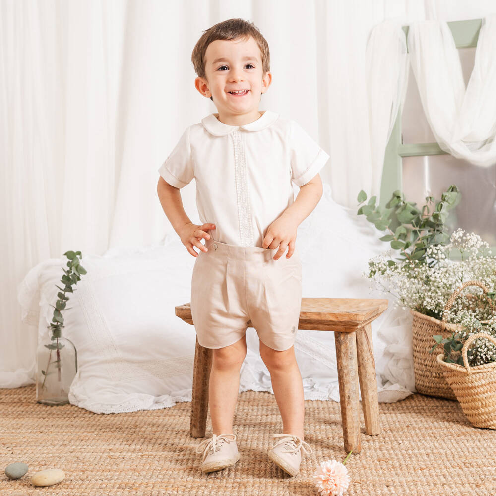 Artesanía Granlei-Boys Beige & Ivory Buster Suit with Lace Trim | Childrensalon