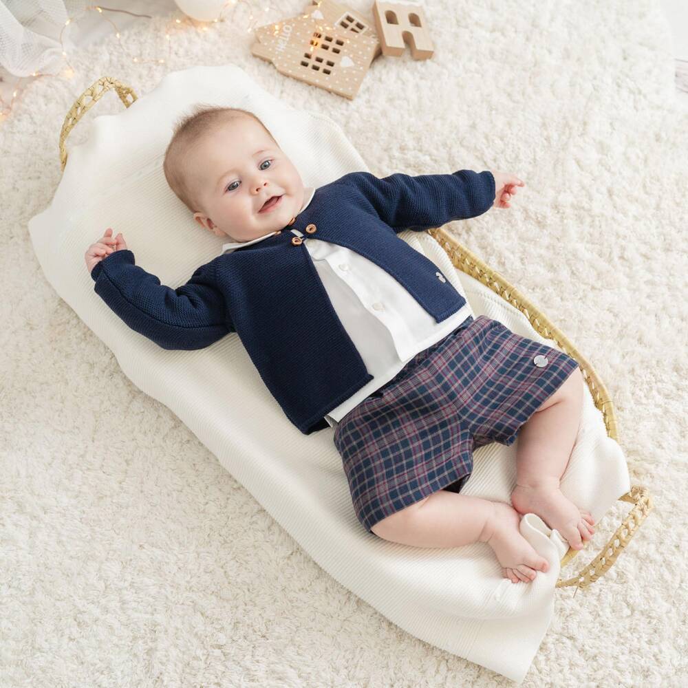 Artesanía Granlei-Boys Navy Blue Cardigan & Check Shorts Set | Childrensalon