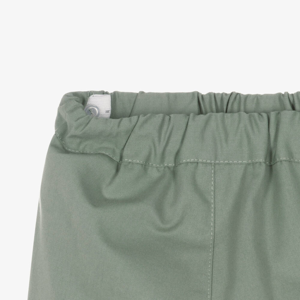 Artesanía Granlei-Boys Sage Green Cotton Shorts Set with Sail Boat Print | Childrensalon