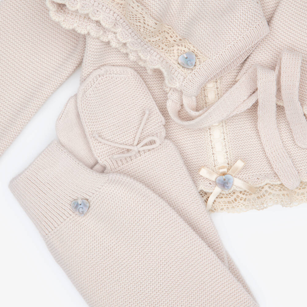 Artesanía Granlei-Girls Beige Knit Babysuit Set with Bonnet | Childrensalon
