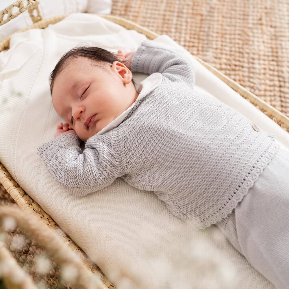 Artesanía Granlei- Комбинезон из двух частей серый трикотажный с белым воротником | Childrensalon