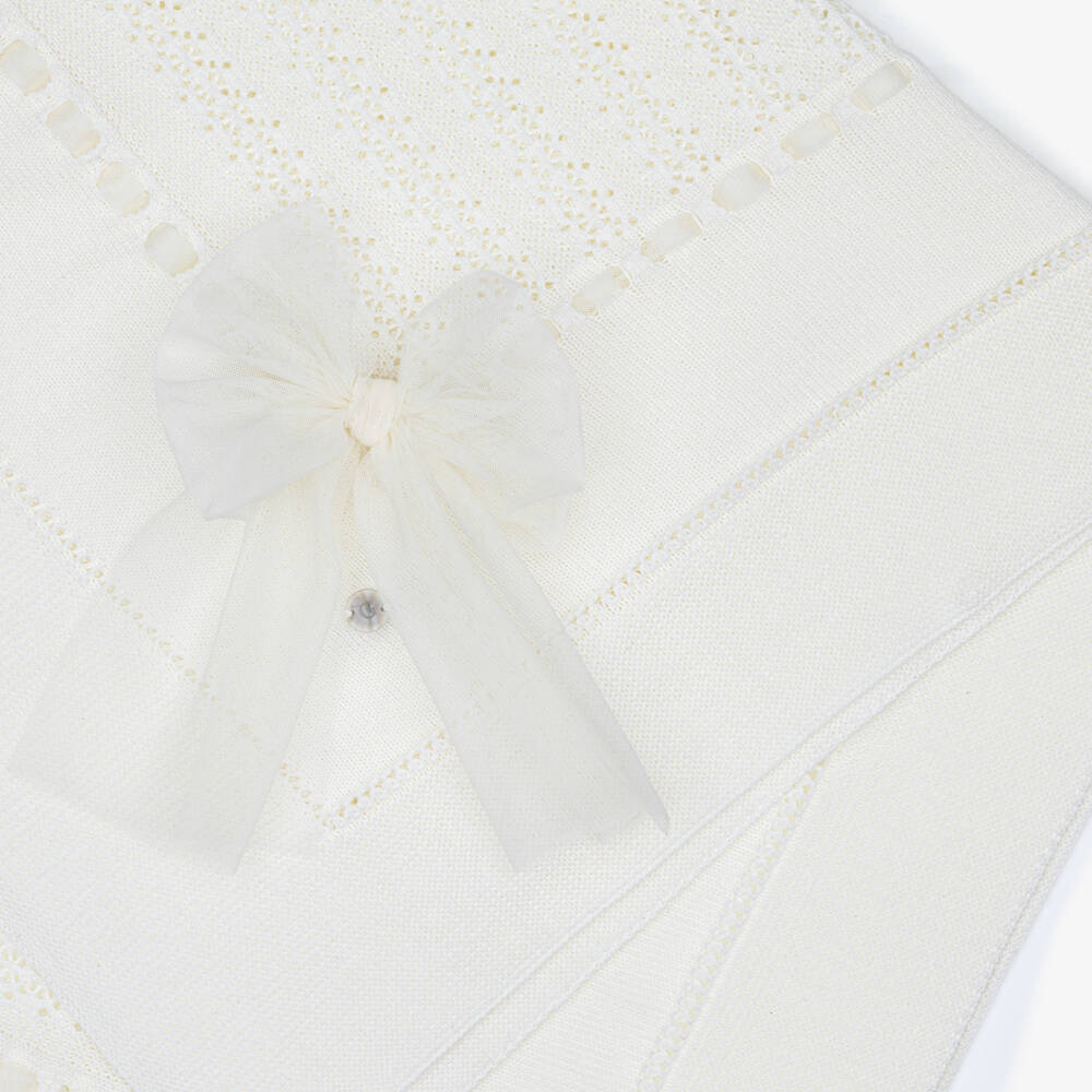 Artesanía Granlei-Ivory Knitted Baby Blanket with Tulle Bow (110cm) | Childrensalon