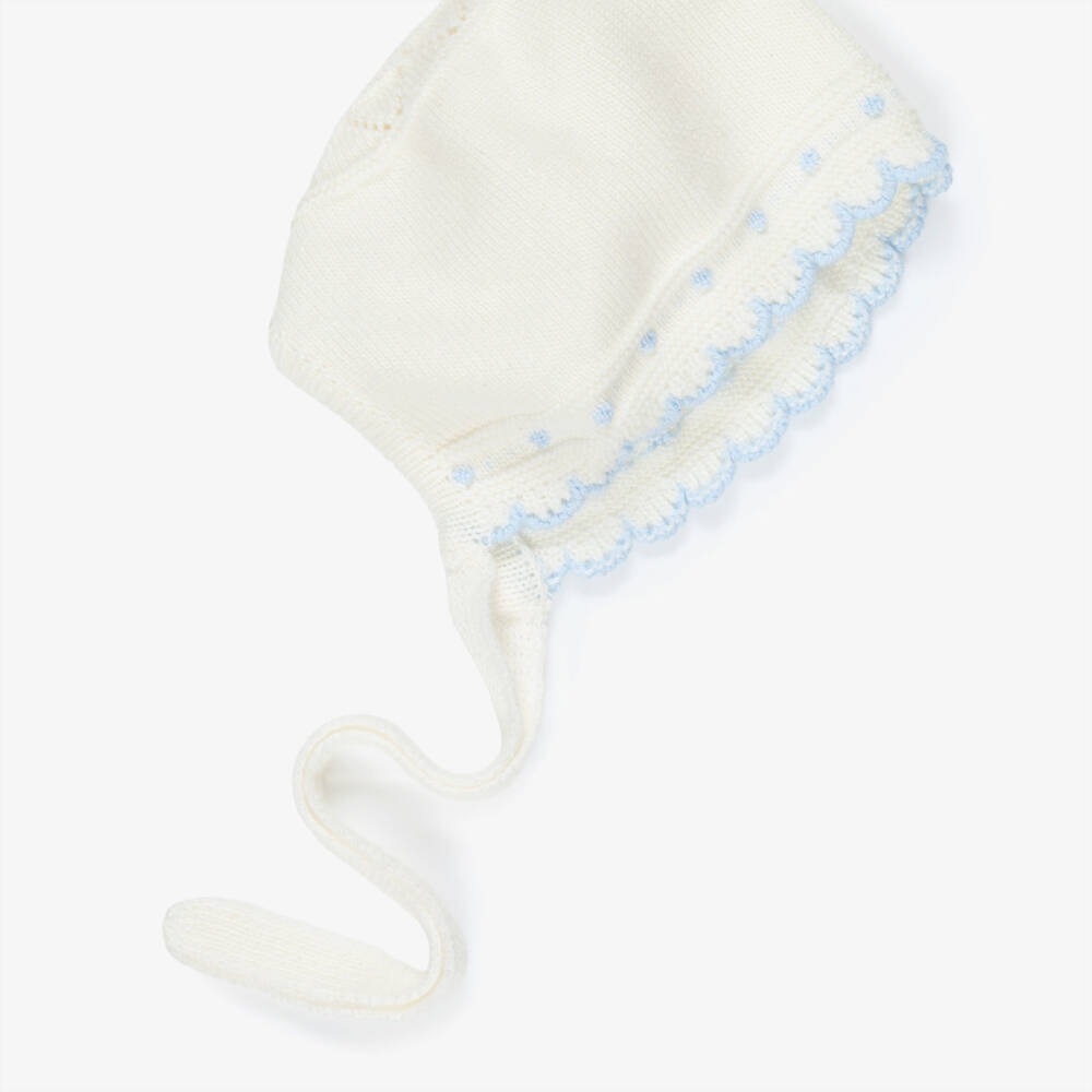 Artesanía Granlei-Ivory Knitted Bonnet with Pale Blue Trims | Childrensalon