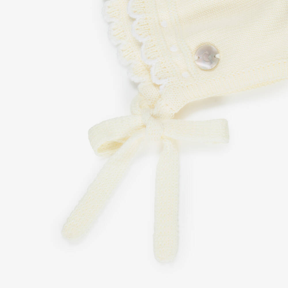 Artesanía Granlei-Чепчик желтый вязаный с белыми отделками | Childrensalon