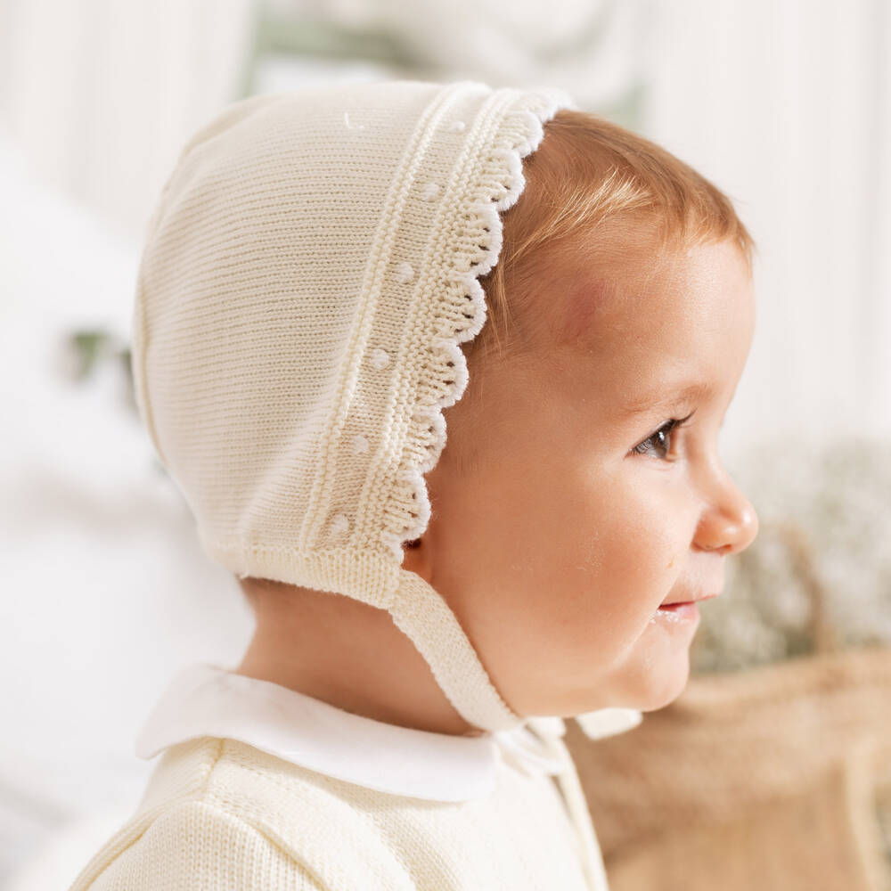 Artesanía Granlei-Yellow Knitted Bonnet with White Trims | Childrensalon
