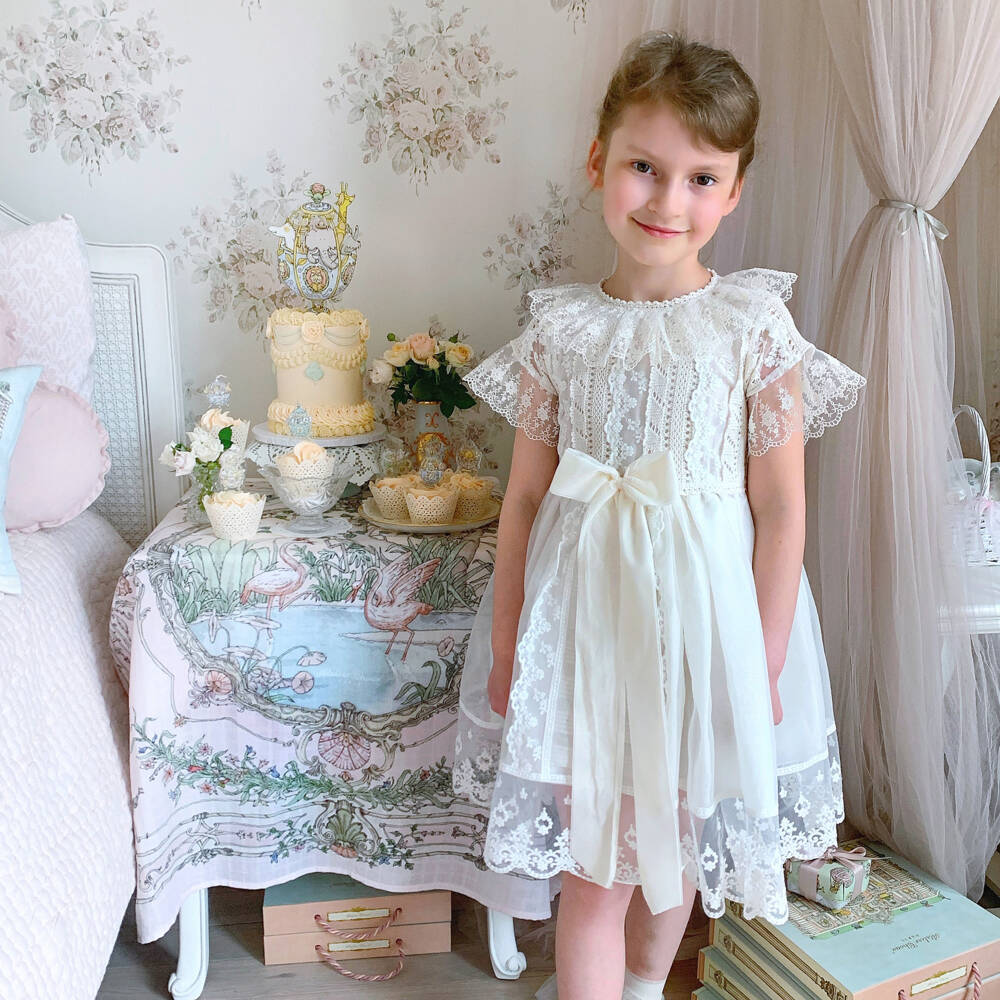 Atelier Choux Paris-Ivory Organic Cotton Illustrated Swaddle & Bib Set | Childrensalon