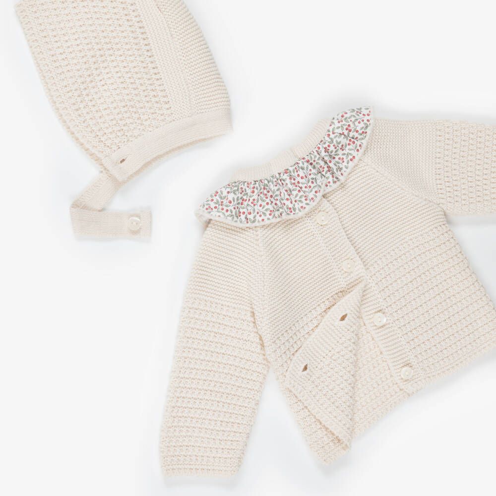 Babidu-Baby Girls Beige Knit Top & Floral Cotton Shorts Set | Childrensalon