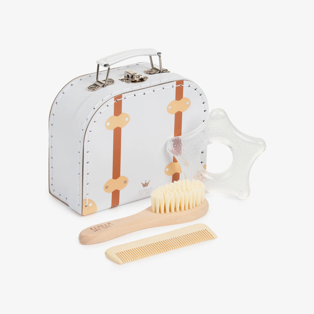 Bam Bam-هدية طقم لمستلزمات العناية بالأطفال لون أبيض | Childrensalon