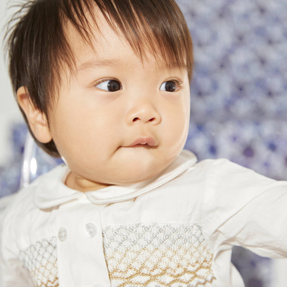 Beatrice & George X Childrensalon-بِدلة رسمية تطريز سموك لون عاجي للأولاد | Childrensalon