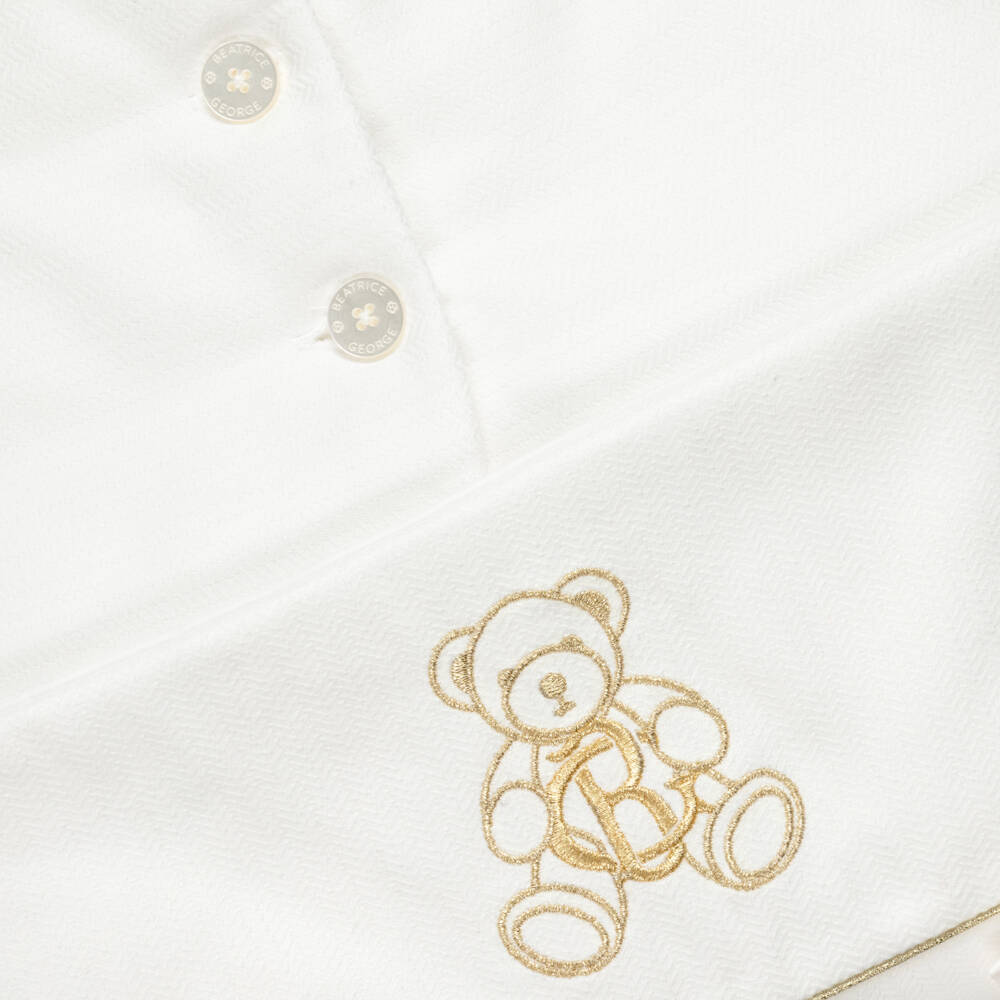 Beatrice & George-Pale Ivory Embroidered Monogram Baby Nest (85cm) | Childrensalon
