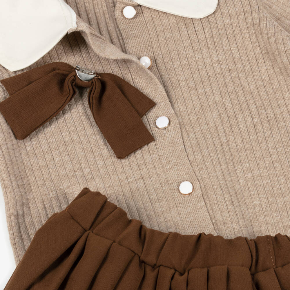Beau KiD-Girls Beige & Brown Pleated Skirt Set with Bow Brooch | Childrensalon