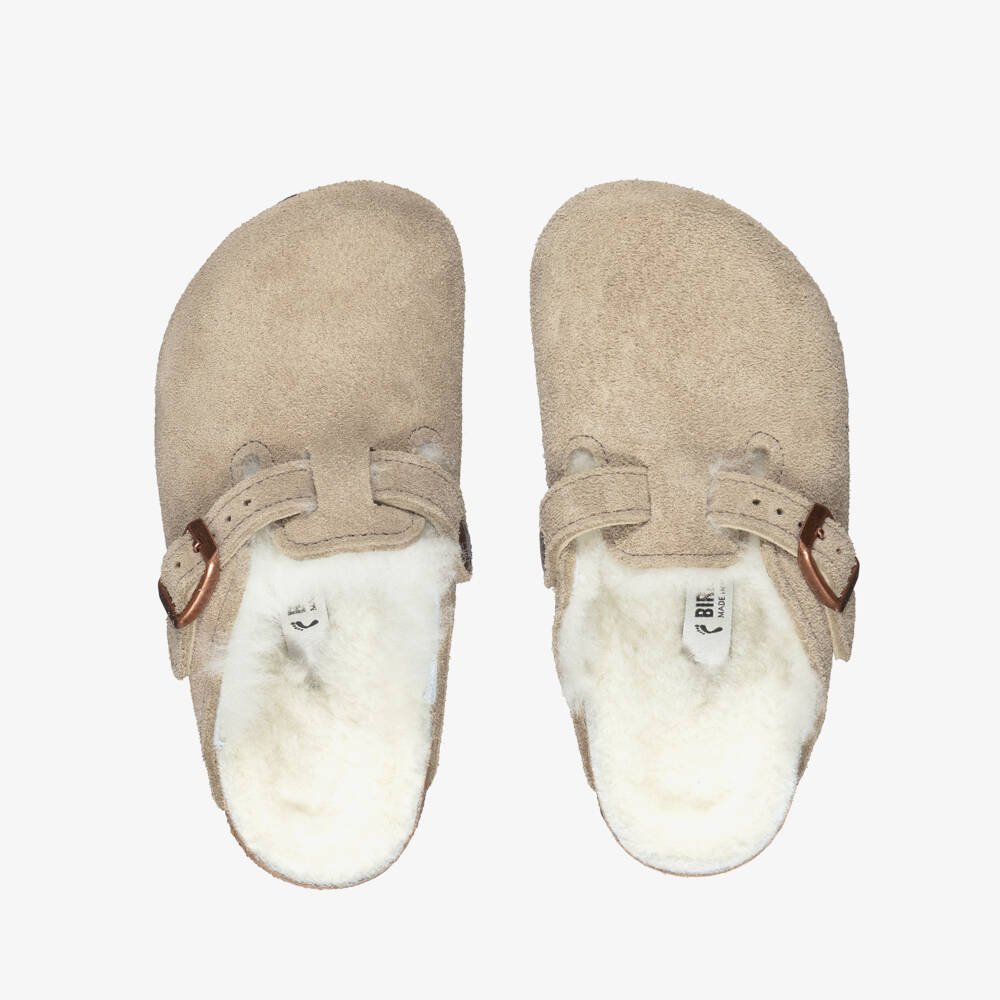 Birkenstock-Boys Beige Leather Clog Sandals with Sheepskin Lining | Childrensalon