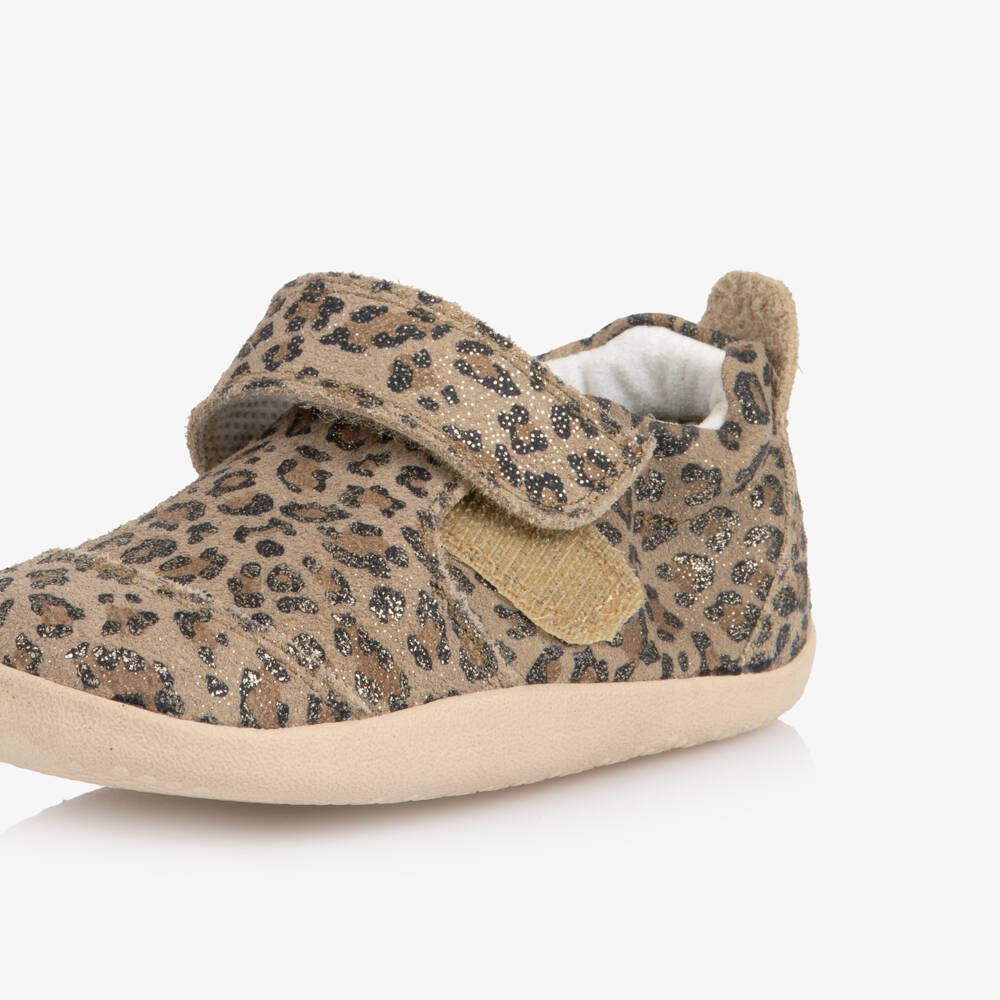 Bobux Хплорер-Girls Shimmery Beige Leopard Print Pre-Walkers | Childrensalon