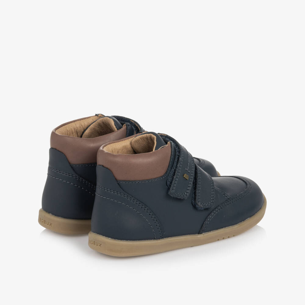 Bobux Совершенствуйтесь-Toddler Boys First Walker Boots in Navy Blue Leather | Childrensalon