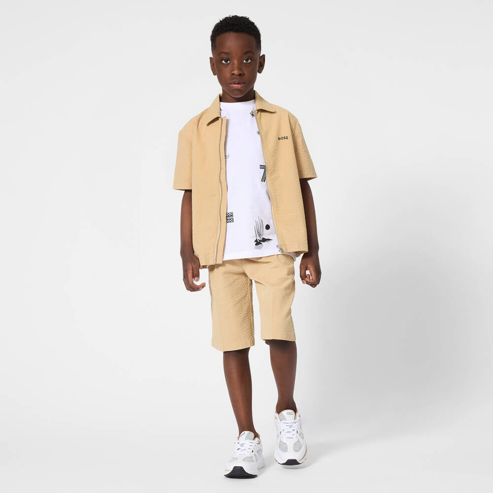 BOSS-Рубашка на молнии бежевая из сирсакера с вышитым логотипом для мальчиков | Childrensalon