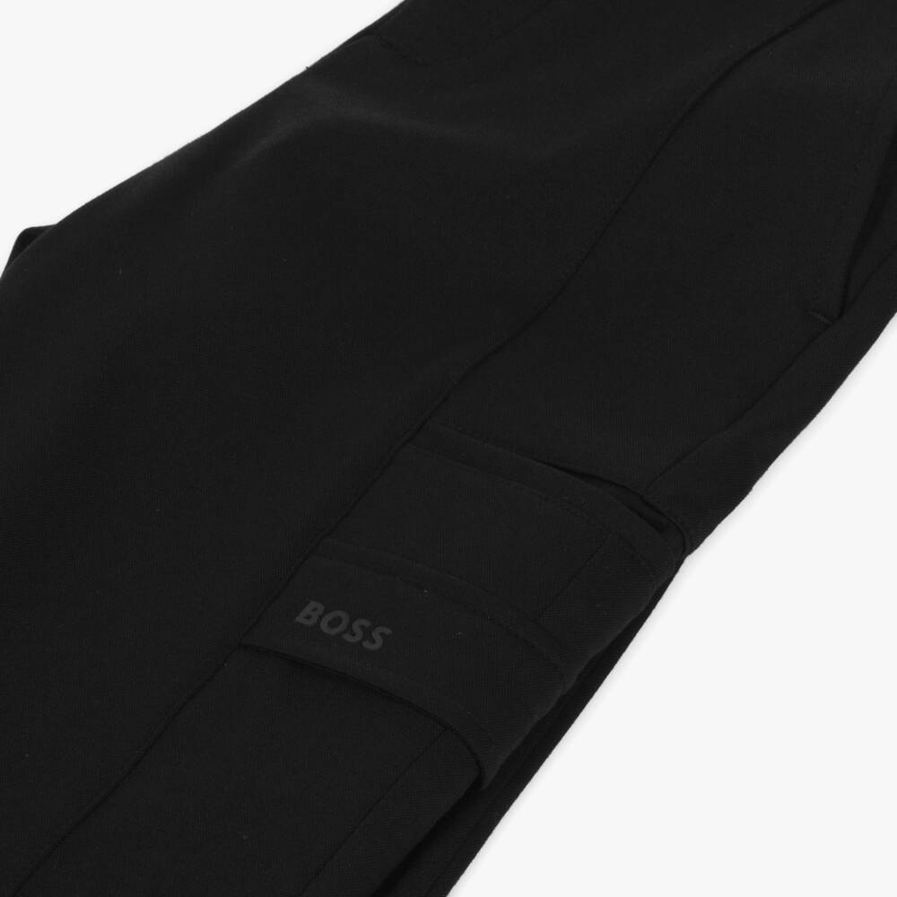 BOSS-بنطلون كارغو بيكيه لون أسود للأولاد | Childrensalon