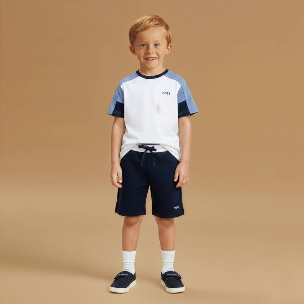 BOSS-طقم شورت قطن لون أبيض وأزرق للأولاد | Childrensalon