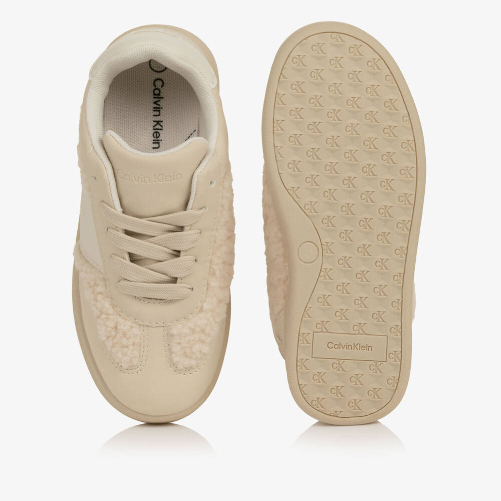 Calvin Klein-Girls Light Beige Teddy Fleece Trainers | Childrensalon