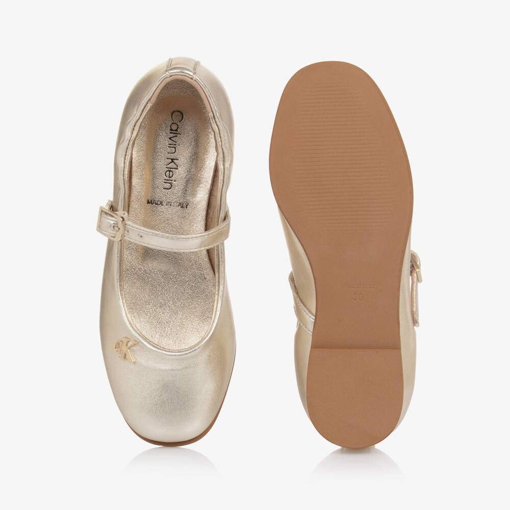 Calvin Klein-حذاء جلد صناعي لون ذهبي متاليك للبنات | Childrensalon