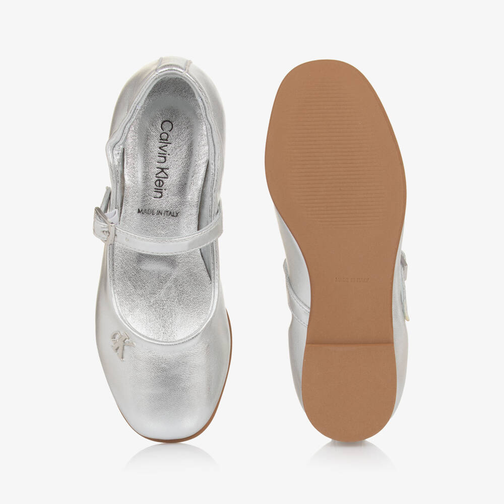 Calvin Klein-حذاء جلد صناعي لون فضي متاليك للبنات | Childrensalon
