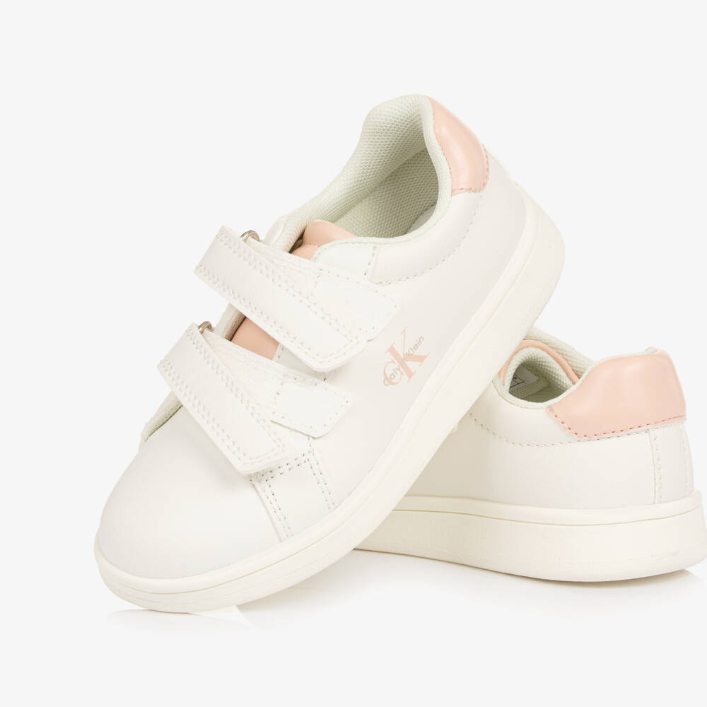 Calvin Klein-حذاء رياضي جلد صناعي لون أبيض وزهري للبنات | Childrensalon