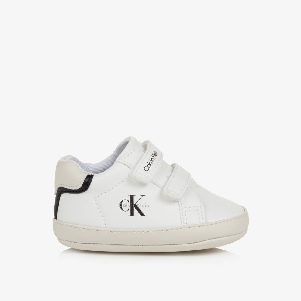 Calvin Klein-White Logo Baby Pre-Walker Trainers with Velcro | Childrensalon