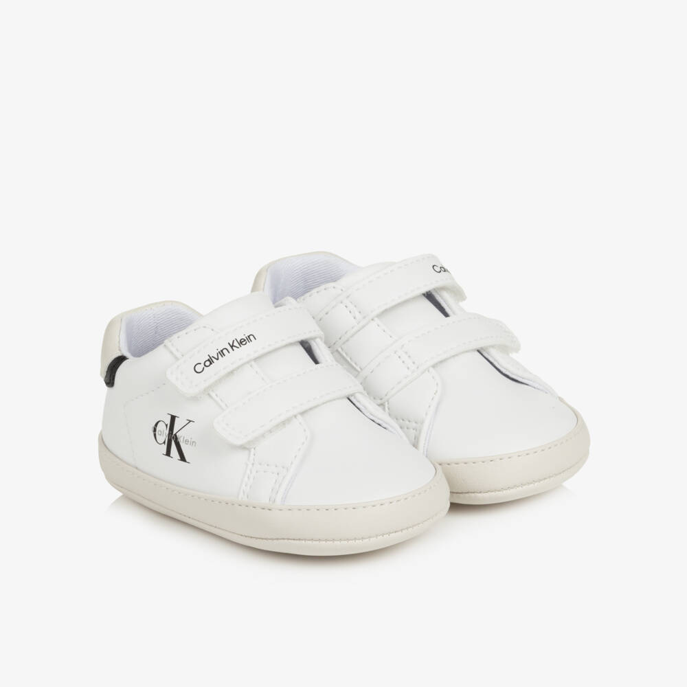 Calvin Klein-White Logo Baby Pre-Walker Trainers with Velcro | Childrensalon