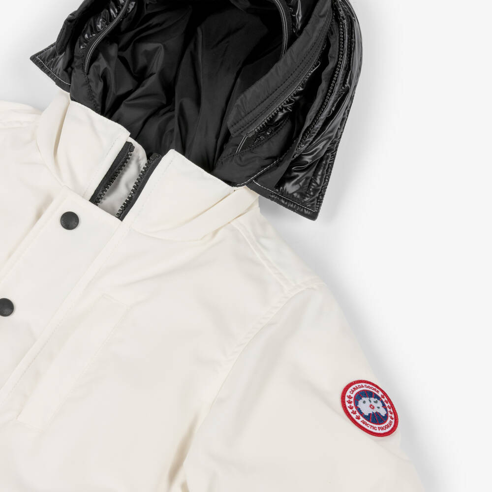 Canada Goose-Куртка парка белая пуховая Logan | Childrensalon