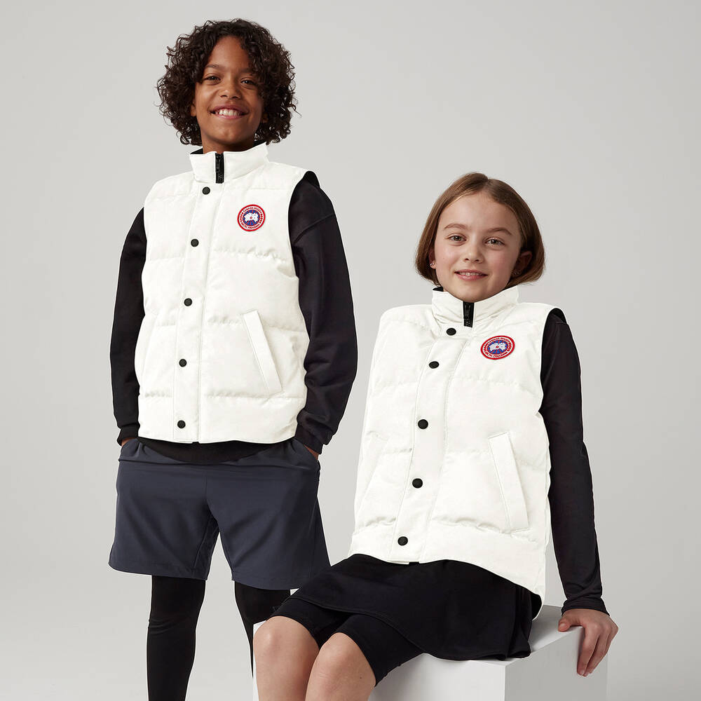 Canada Goose-جيليه فانير مبطن بريش لونأبيض للأطفال | Childrensalon