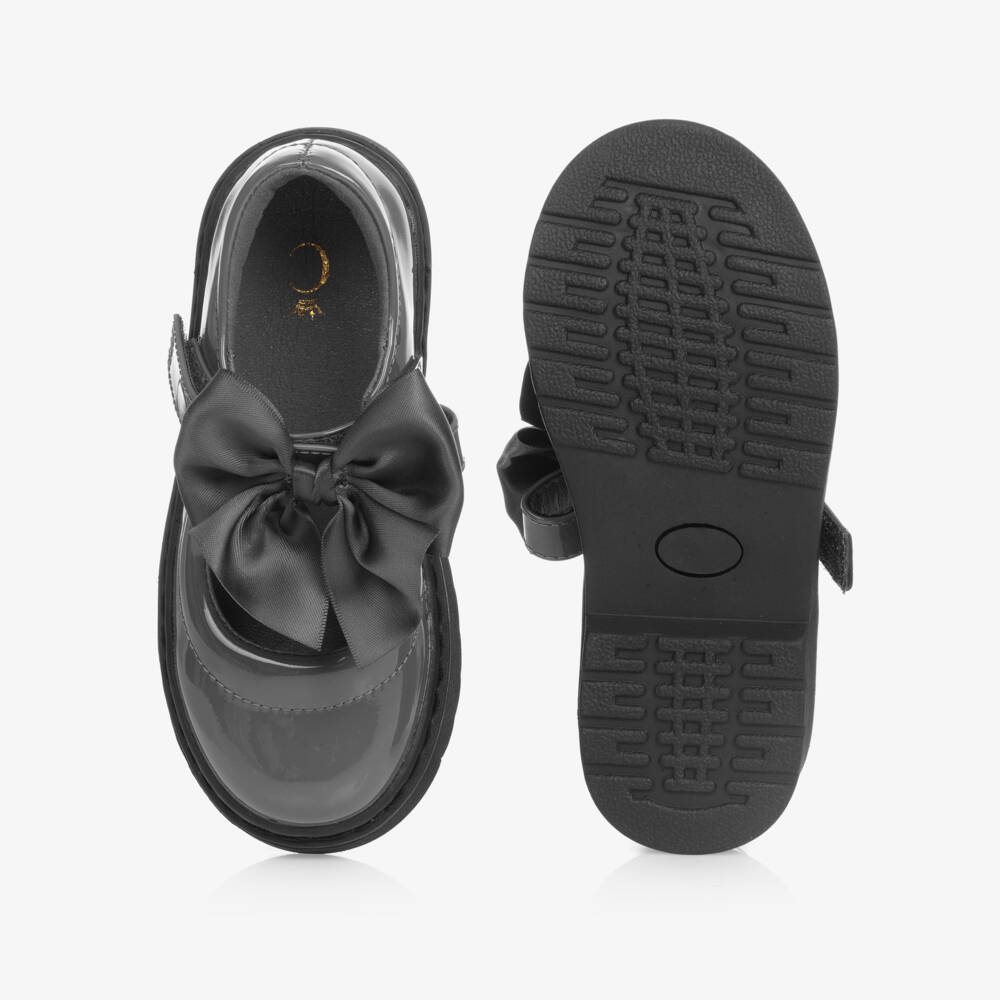 Caramelo Kids-Girls Grey Patent Bow Shoes | Childrensalon