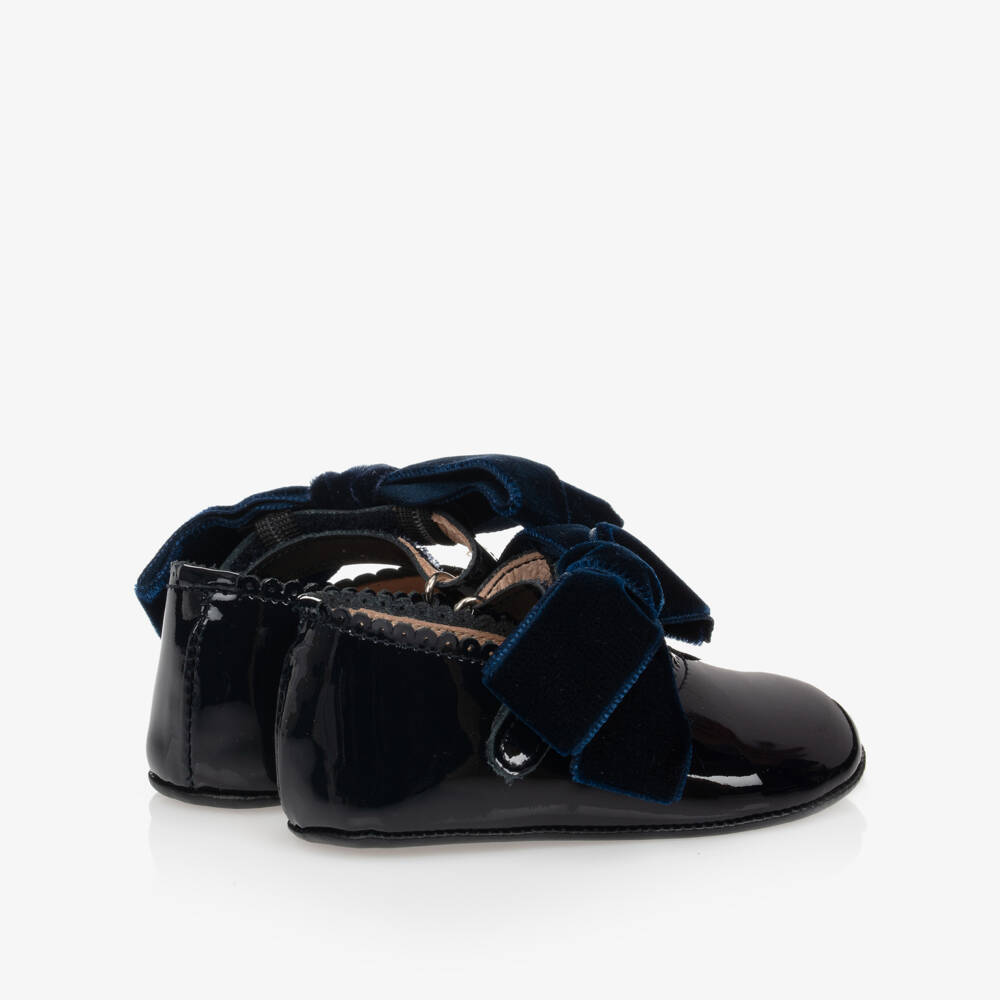 Children's Classics-حذاء جلد لون كحلي لمرحلة ما قبل المشي للمولودات | Childrensalon