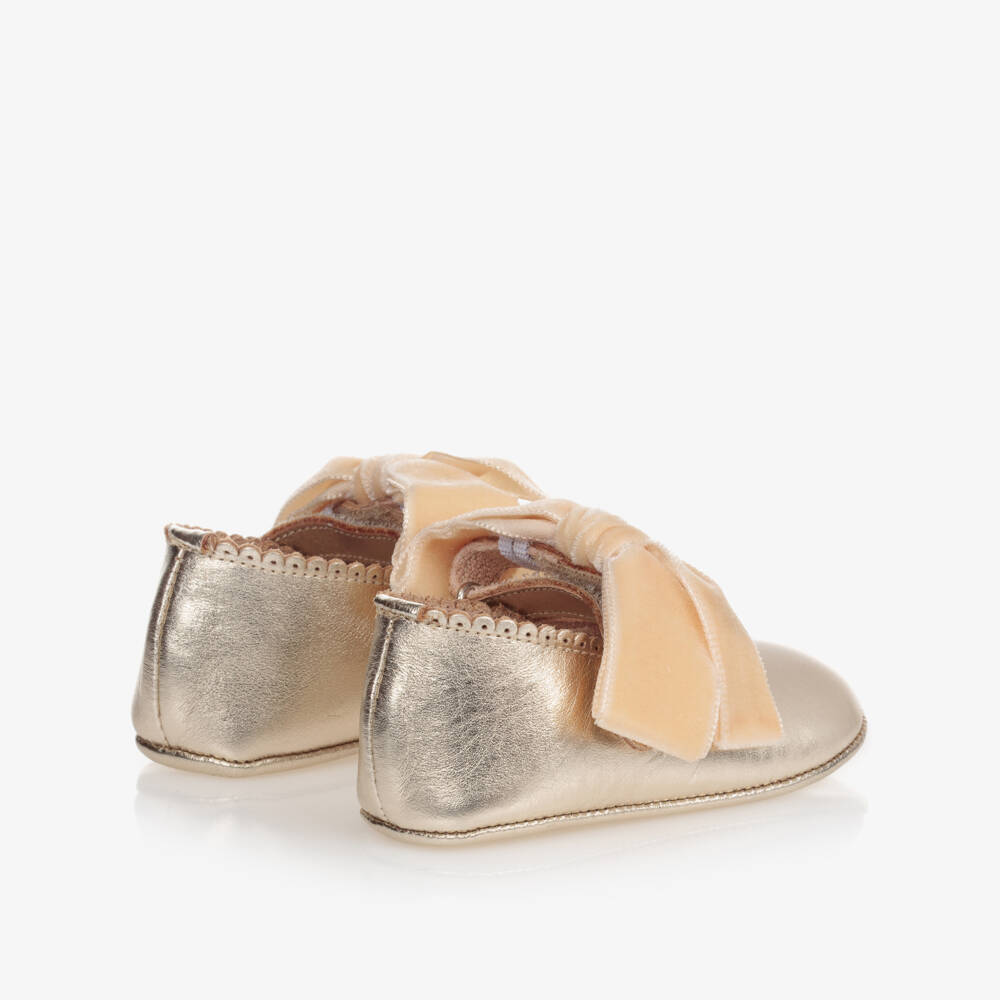 Children's Classics-Золотистые пинетки с бантиками | Childrensalon