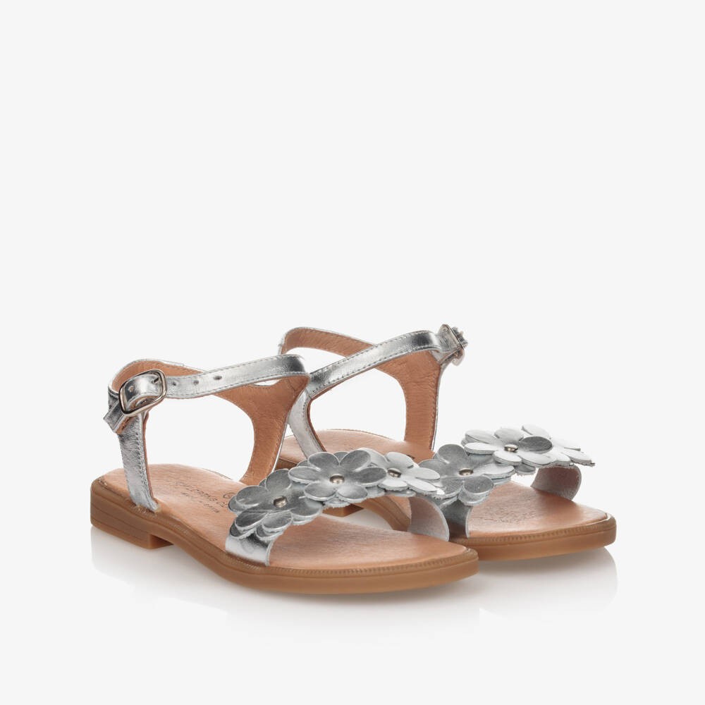 Children's Classics-Silver Leather Flower Sandals | Childrensalon