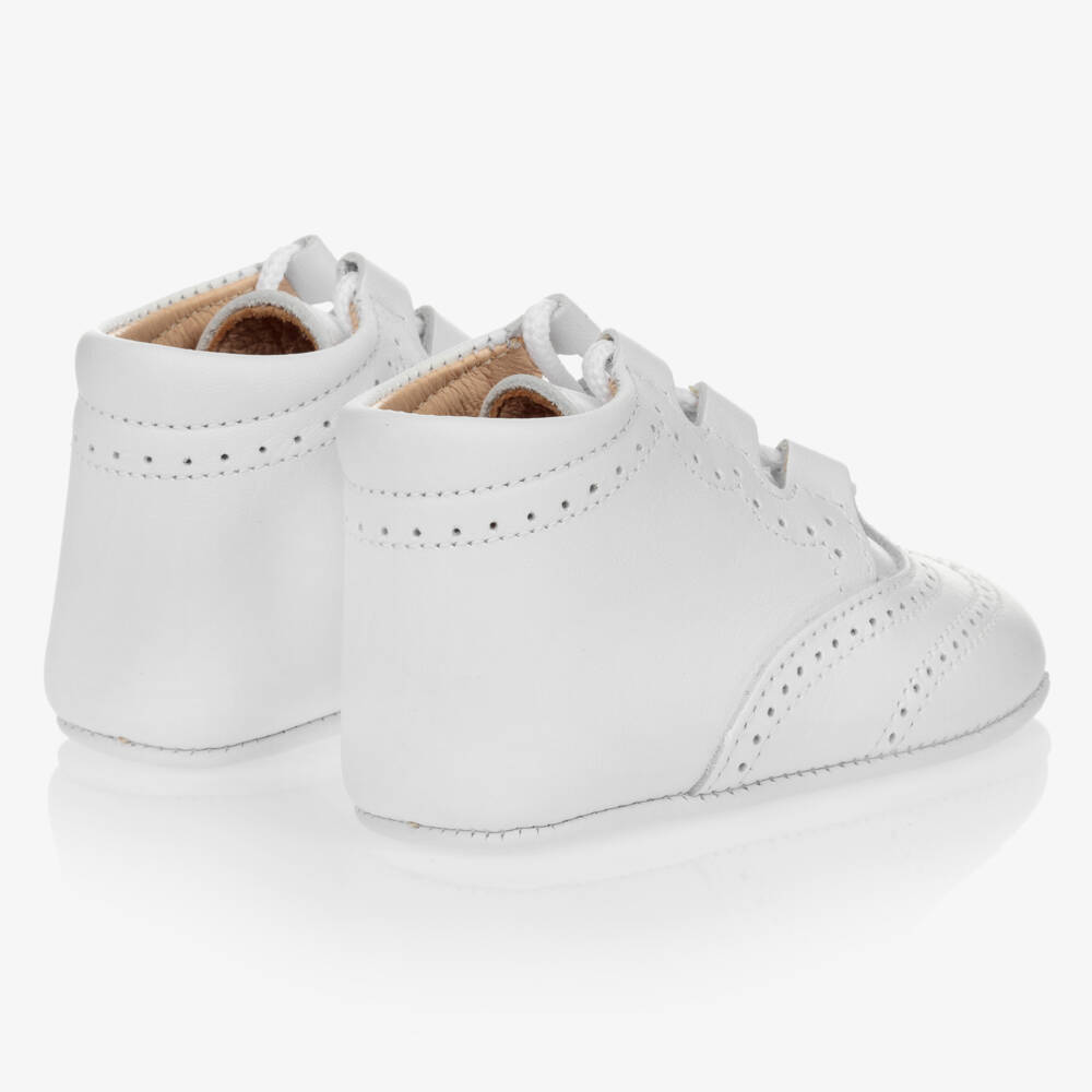 Children's Classics-White Leather Pre-Walker Brogue Shoes | Childrensalon