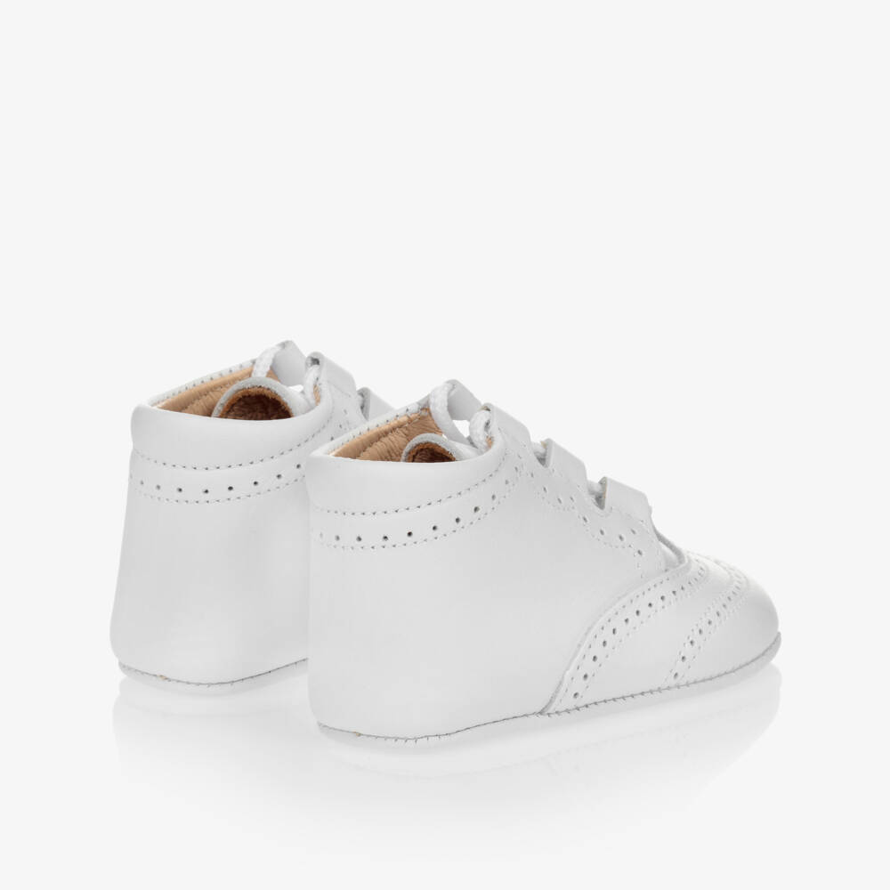 Children's Classics-White Leather Pre-Walker Brogue Shoes | Childrensalon